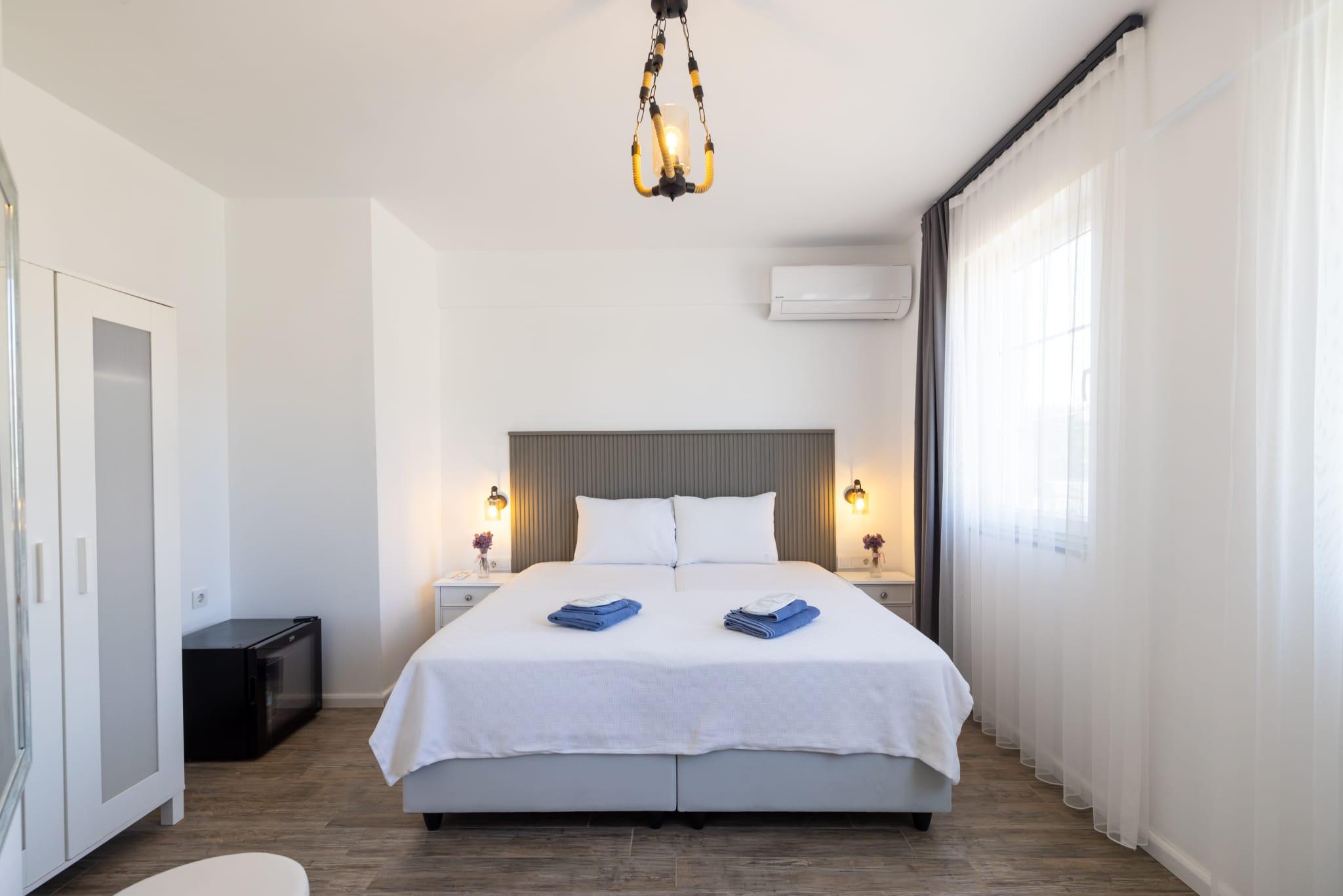 Üst Kat Standart Oda (2 Kişilik)